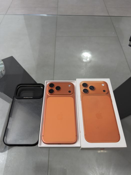 iPhone 17 Pro Max cosmic orange 256GB • ca NOU • 92 cicluri • garantie 2027 •