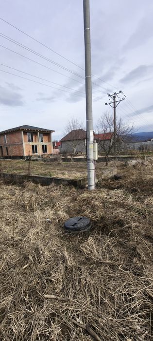 Teren 2.366 mp Zervești – drum principal spre Muntele Mic