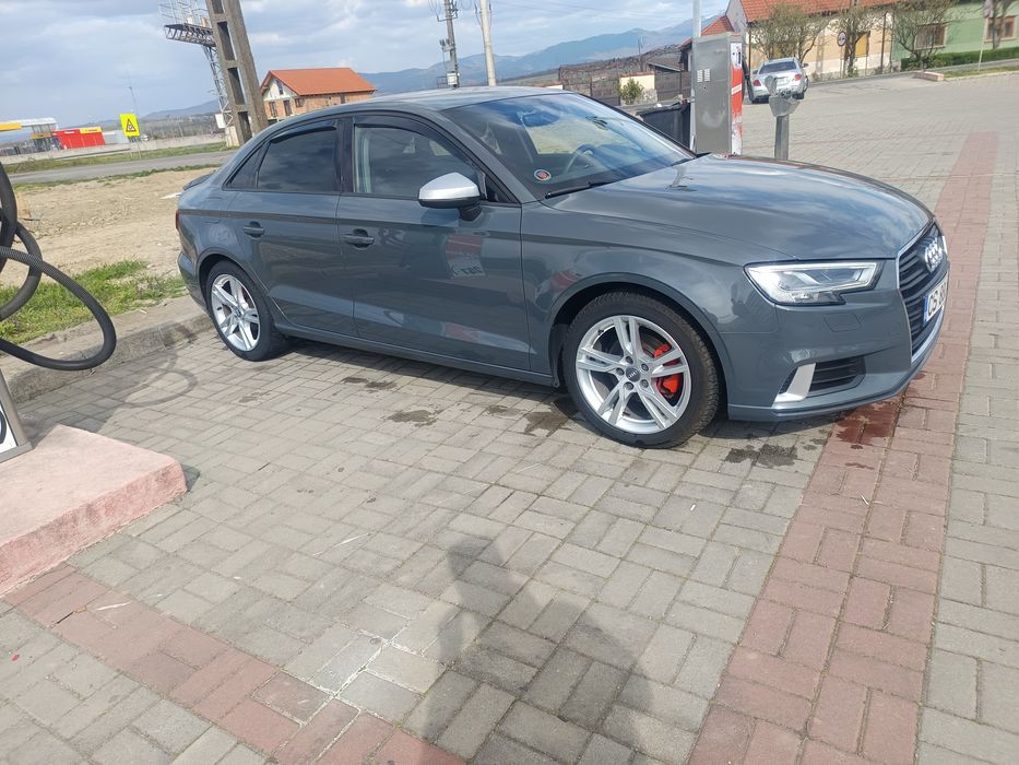 Vând audi A3 sedan