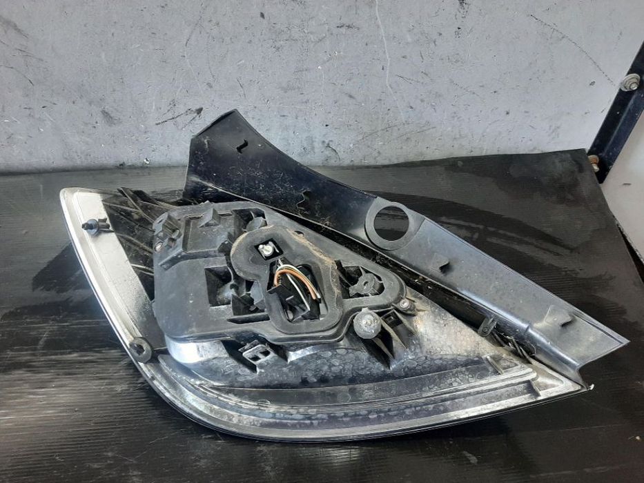 Stop tripla lampa dreapta opel astra h a04 24451837 00865302 159732r