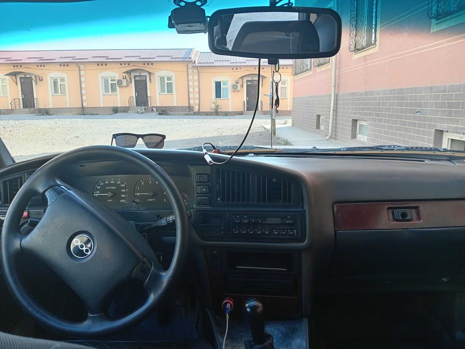 Moshina satiladi Prins super salon