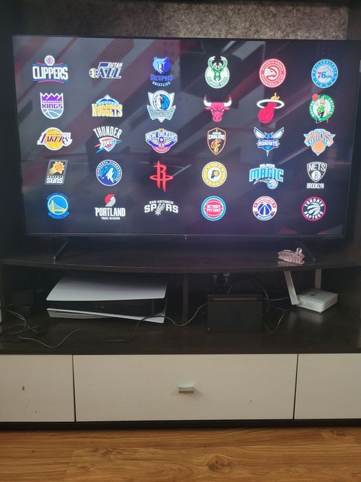 Nintendo switch + 2 игры