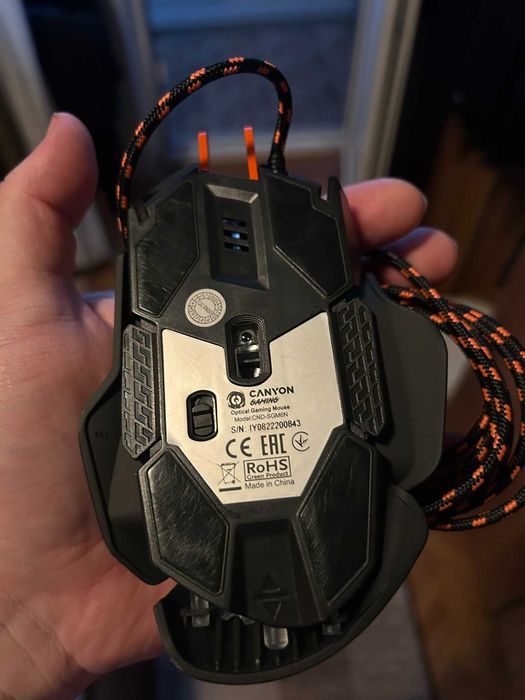 Mouse gaming Canyon Hazard CND-SGM6N & Mousepad Razer