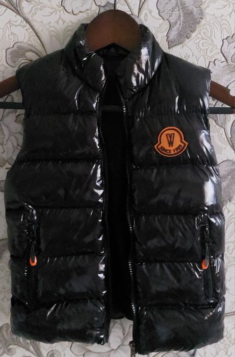 Детская жилетка для ребенка