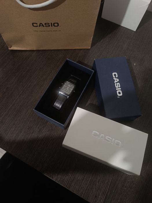 CASIO VINTAGE СРОЧНО

Оригинальные часы CA