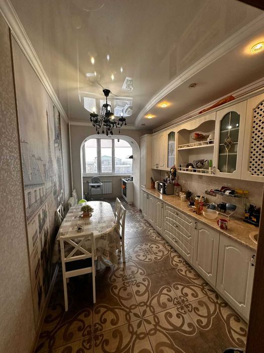 Продам 3-х комн, 84 кв.м., 20-ый мкрн