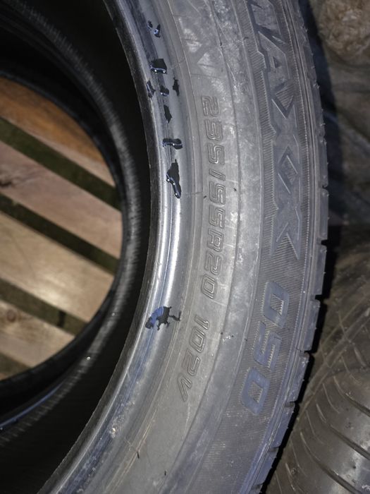 Гуми Dunlop 235/55 R20 102V