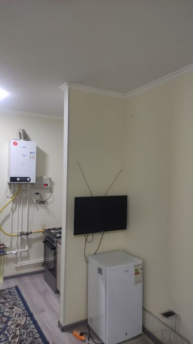 Mirzo Ulugbek Qorasuv 6 da 1 xonali studiya Uy sotiladi