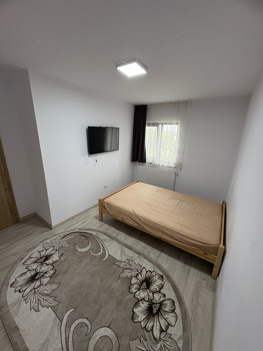 Inchiriez apartament 2 camere