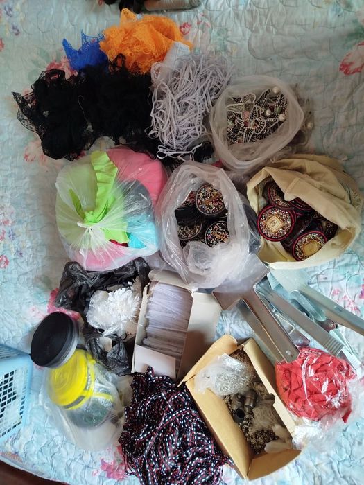 Продаётся фурнитуры для шитья