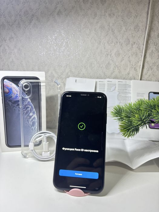 IPhone XR 64GB в идеальном состояний