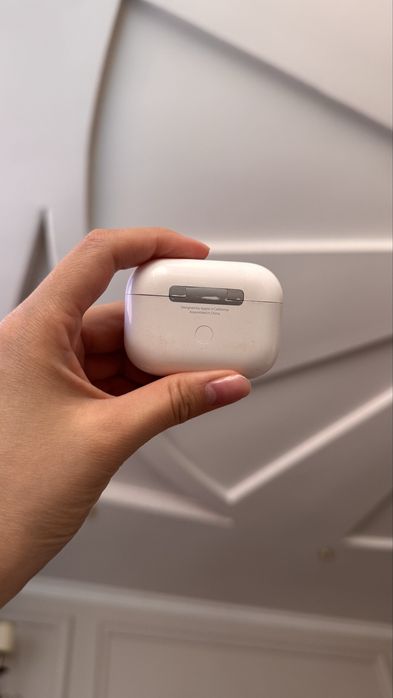Продам кейс на airpods
