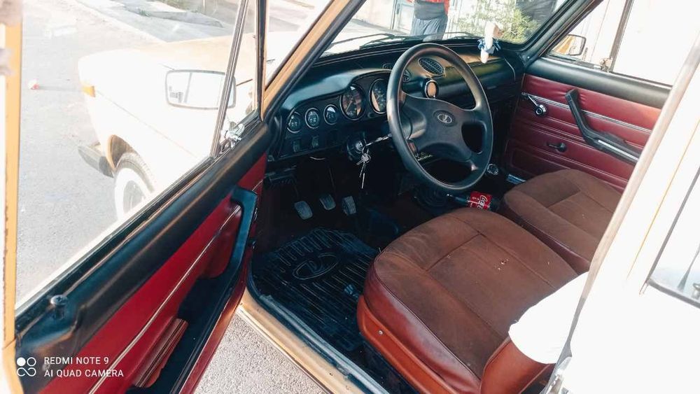 Срочна сотилади 21063