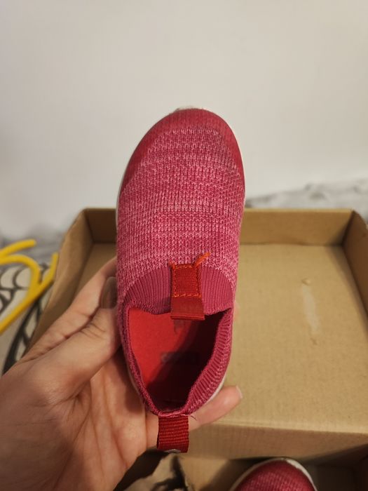 Adidasi/pantofi sport/sneakers copii Reima 22