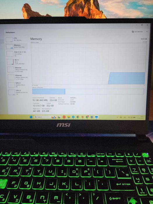 MSI Cyborg 15 AI A1VEK — Intel Core Ultra 7 / 32GB RAM / 6 oy ishlagan