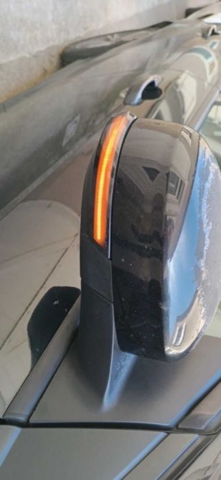 Динамични бягащи мигачи за огледалата за Форд  Ford Focus Mondeo