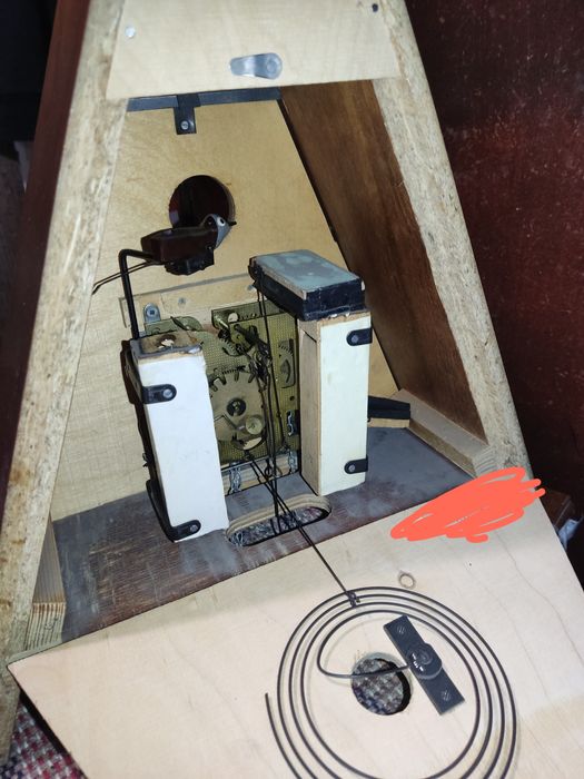 Настенные часы с кукушкой СССР