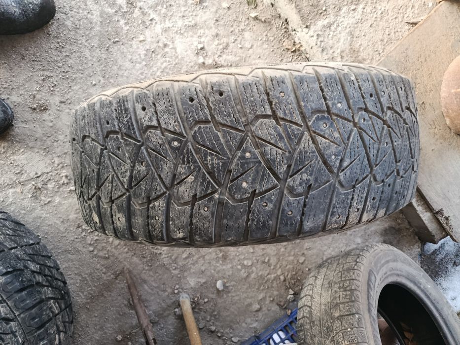 Покрышка зимний бу