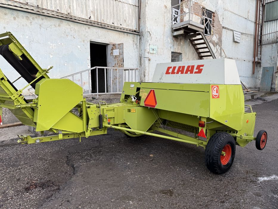 Claas markant 65