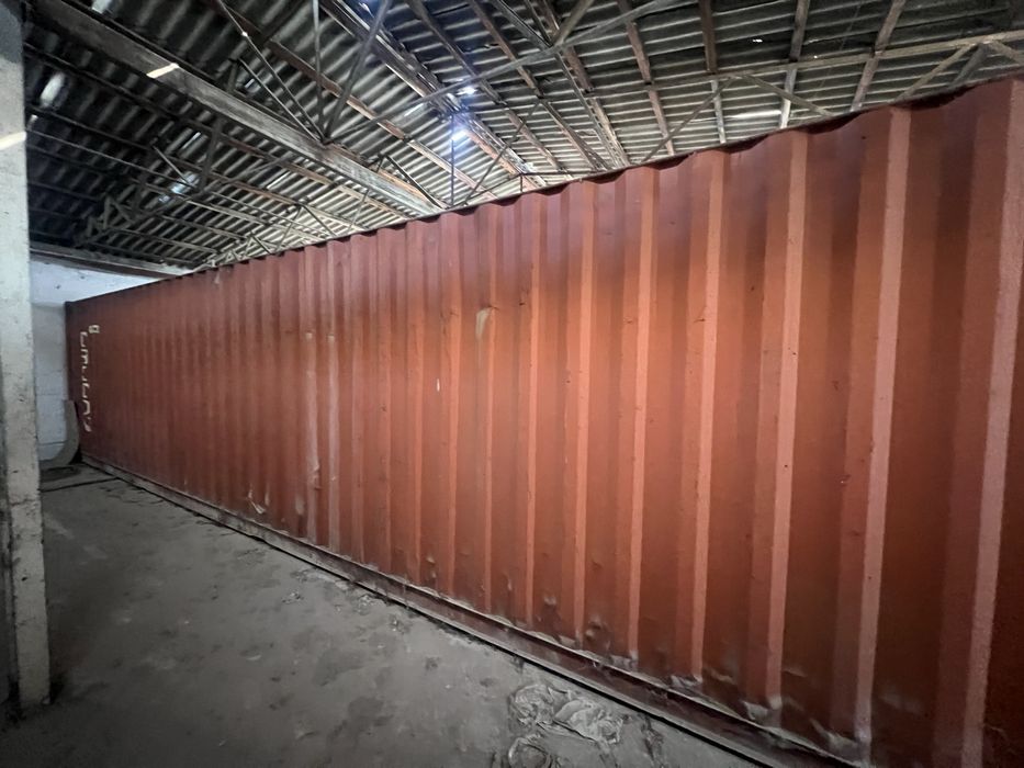 Konteynr 12 metrli eng kottasi morskoy