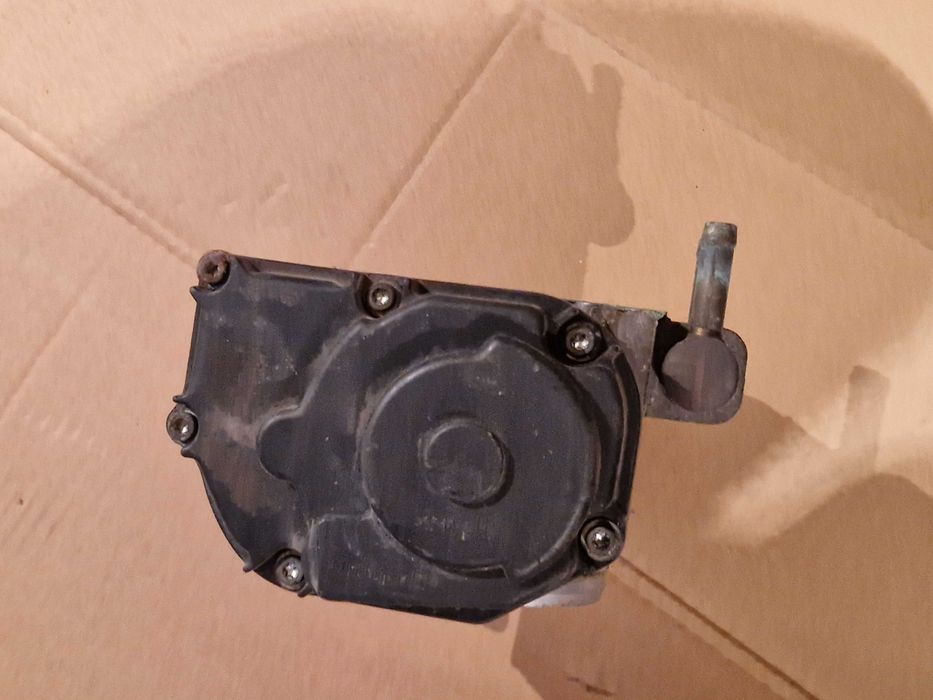 Дроселова клапа за VW Golf III