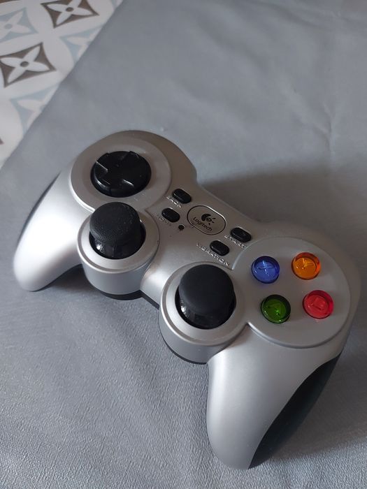 Гейнпад для компьютера джестик