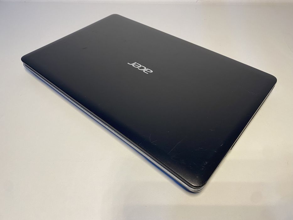 Ноутбук Acer 1000 гб