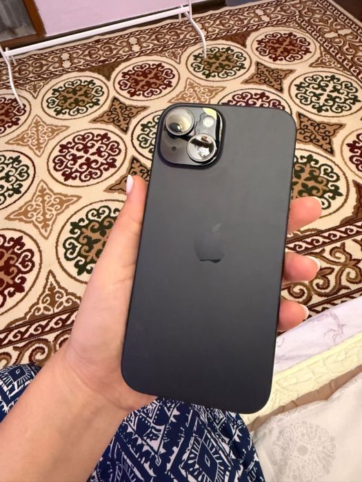 Продам Iphone 15 черный