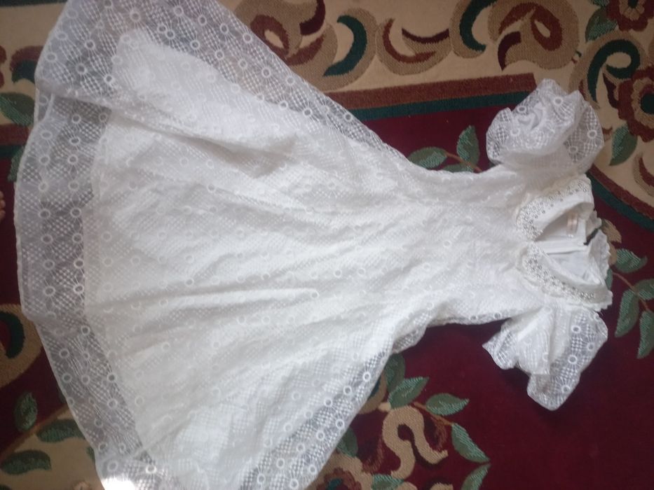 Женский платья 46 раз