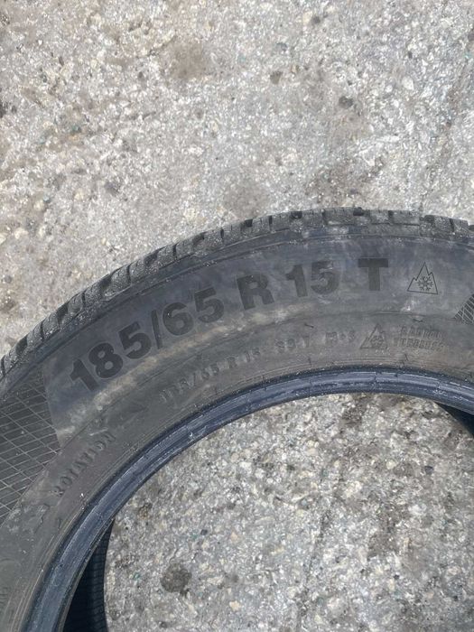 2 броя Зимни Гуми Continental 185/65 R15 DOT 4213 ном 109