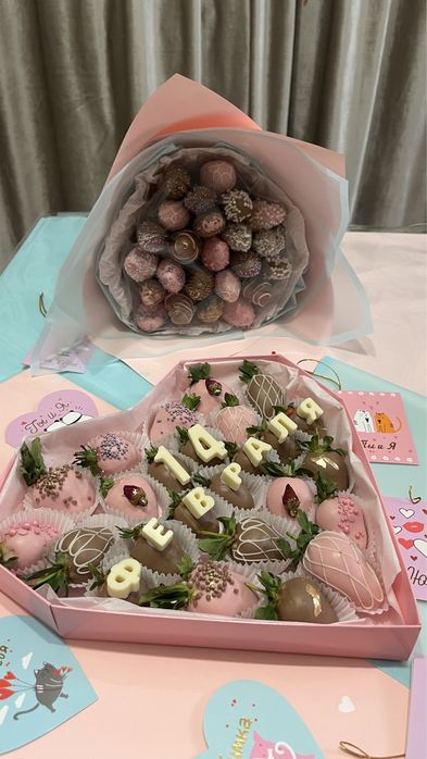 клубника в шоколаде