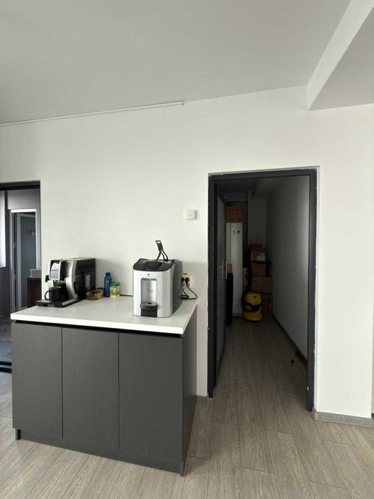 Inchiriez spatiu birouri