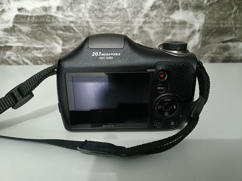 Aparat foto Sony Cyber-shot DSC-H300 + incarcator Ni-Mh Energizer