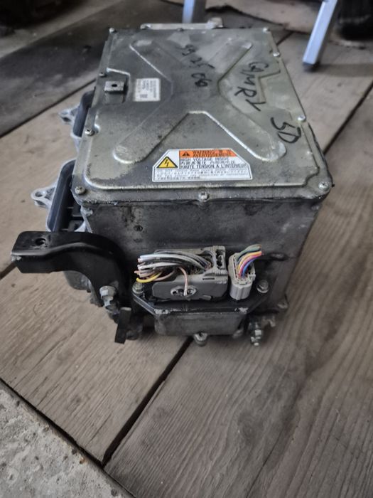 Invertor Toyota Camry V40 Hybrid 2007-2011