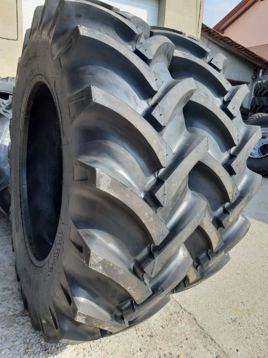 Cauciucuri noi pentru 16.9-30 ozka cu 10PR livrare OZKA