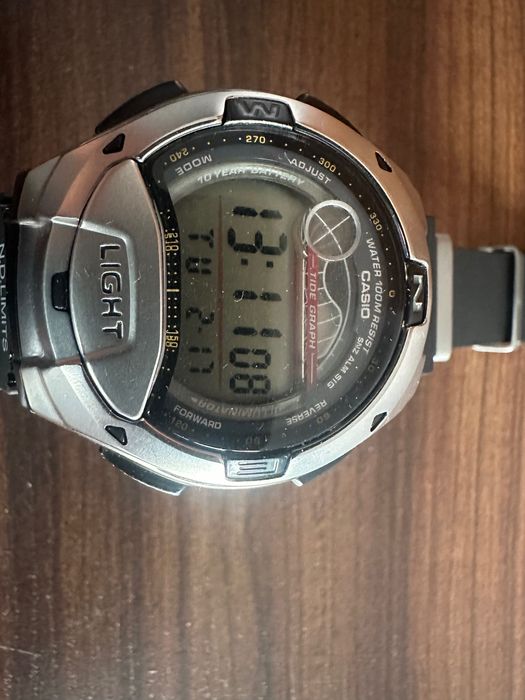 Часовник Casio W753
