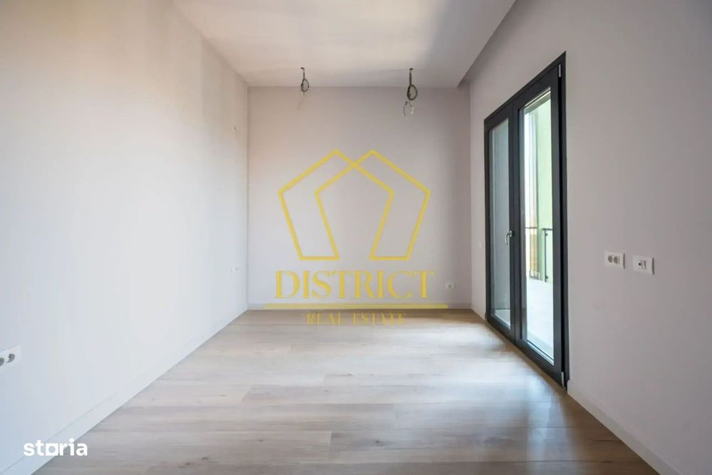 Penthouse superb cu 4 camere | Torontalului