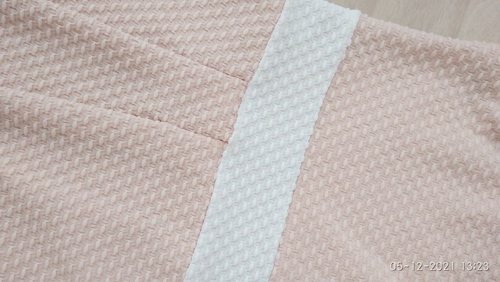 нова къса рокля без ръкав