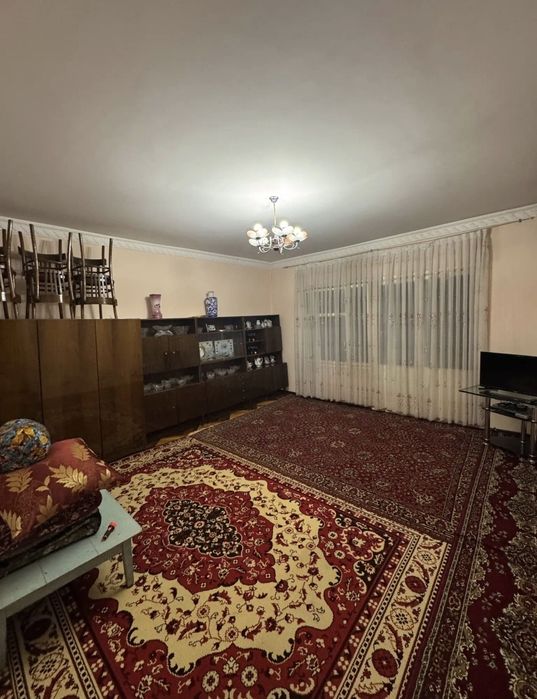 Срочна Сотилади Ганга  Себзор  ОДЕЛНИЙ ХОД  2хона 2етаж майдони 65м²