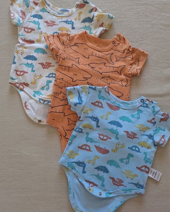 Продам набор одежды