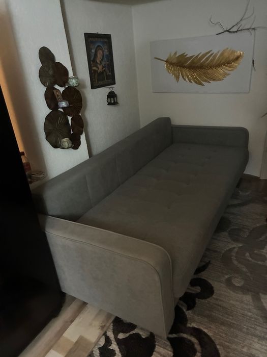 Vând canapea extensibila