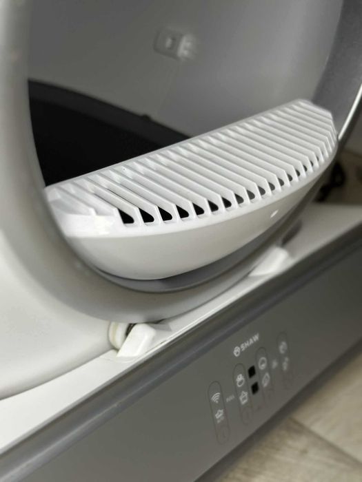 Litieră automată Shaw V3 – stare impecabilă