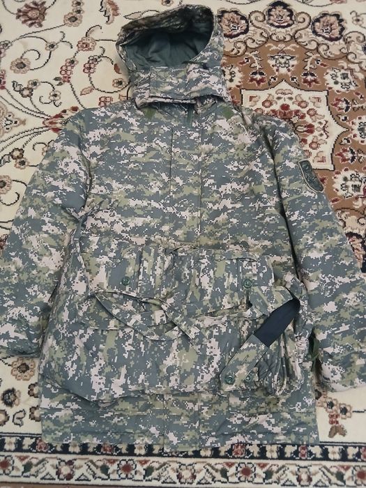 Новые военные бушлаты