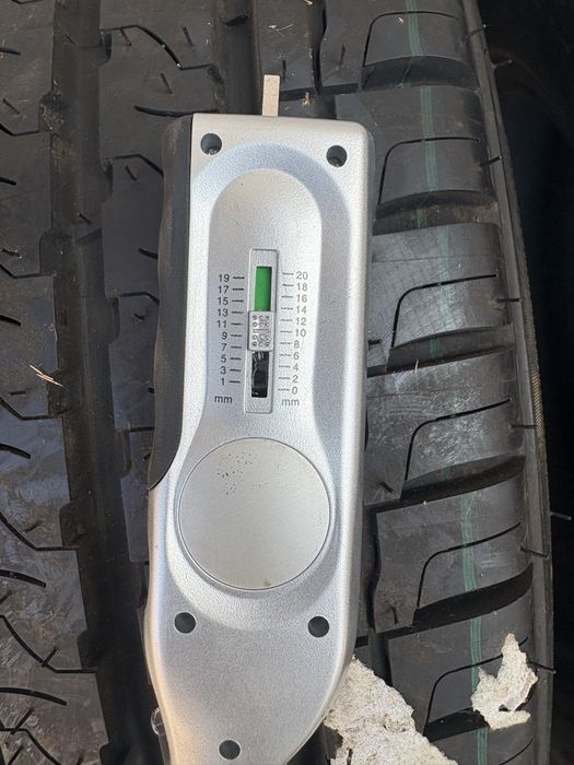 215/65R15C BFGoodrich