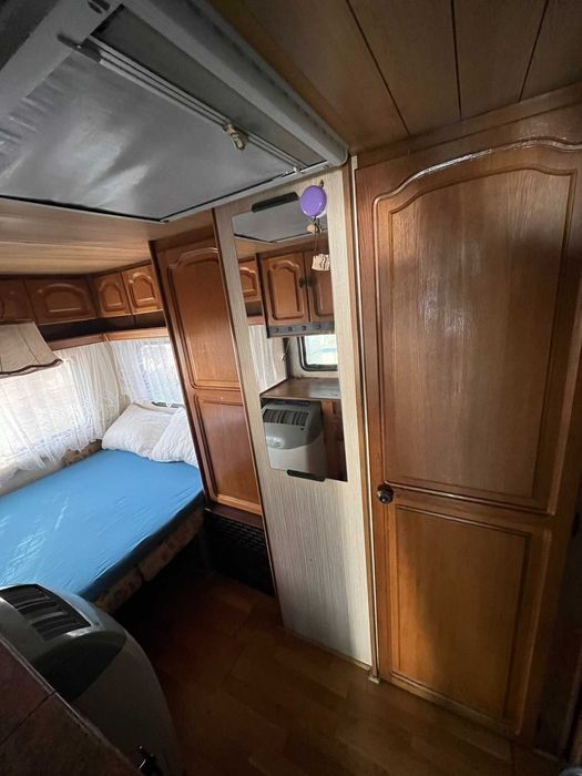 Каравана с навес