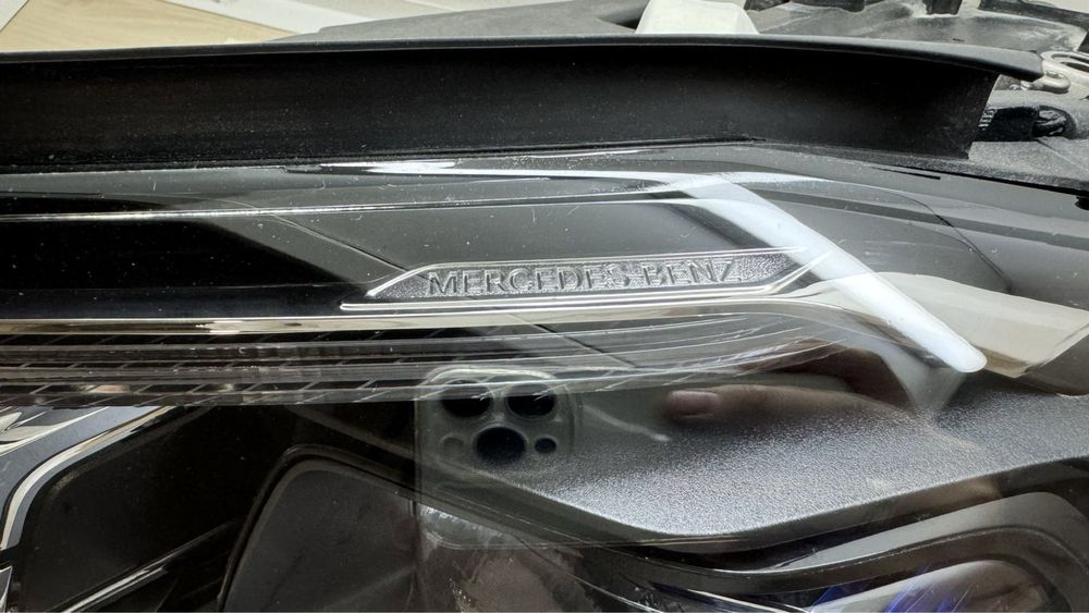 Ляв фар за Мерцедес GLS 2020 г.