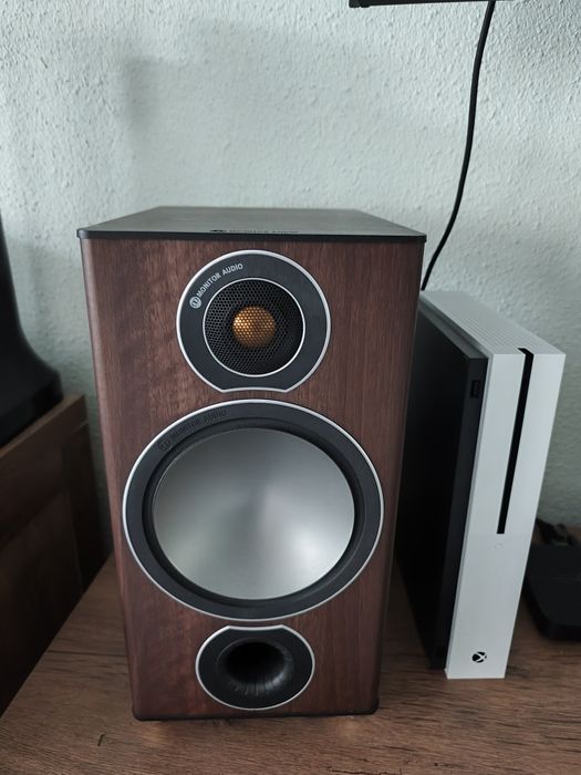 Monitor audio bronze 2