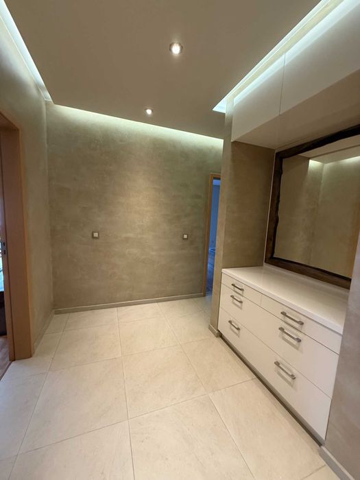 Дава се под наем Четиристаен апартамент в Пловдив, Кършияка - 150 кв.м за 897.6 € - Снимка #15