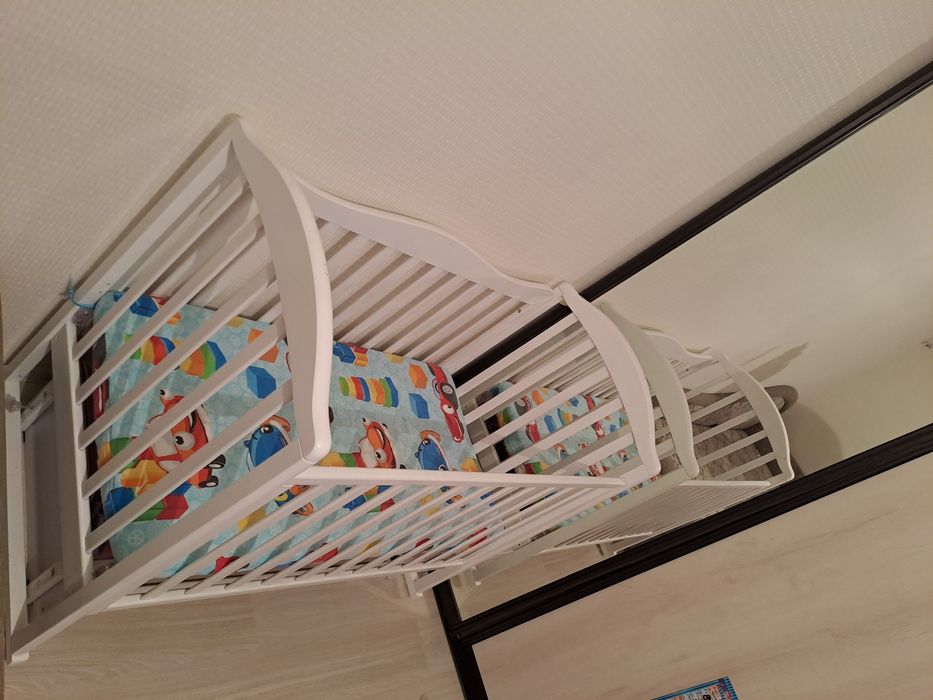 Продам манеж состояние отличное