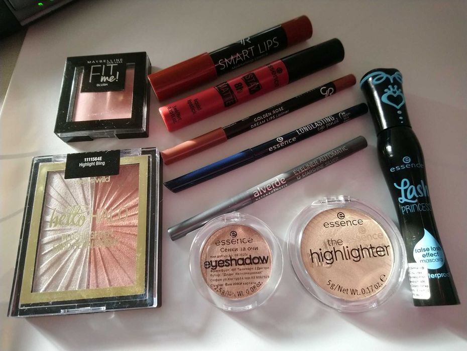 Козметика - Сенки , моливи  и спирали, палитра